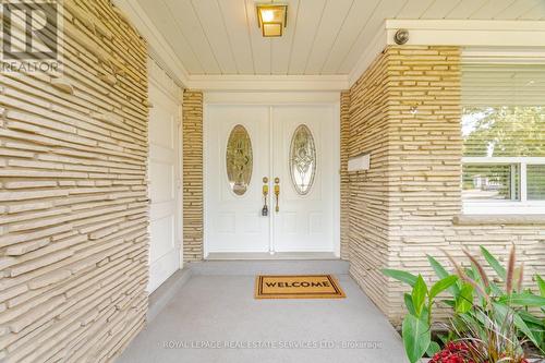 1434 Thorndyke Crescent, Mississauga, ON 