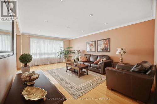 1434 Thorndyke Crescent, Mississauga, ON 