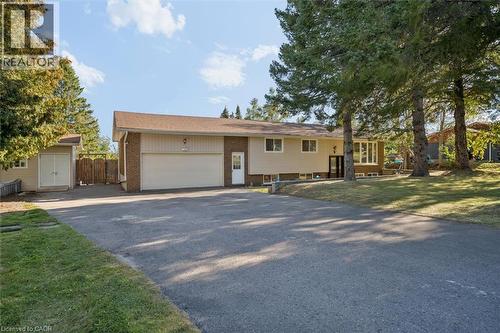 210 PATRICIA Crescent  Selwyn, ON K9J 6X4