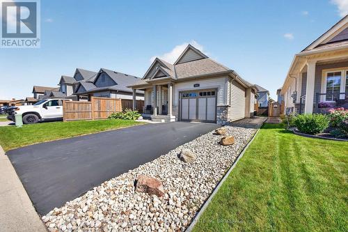 211 Classic Avenue, Welland (Lincoln/Crowland), ON 
