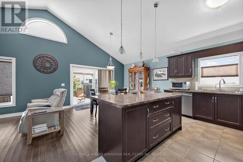 211 Classic Avenue, Welland (Lincoln/Crowland), ON 