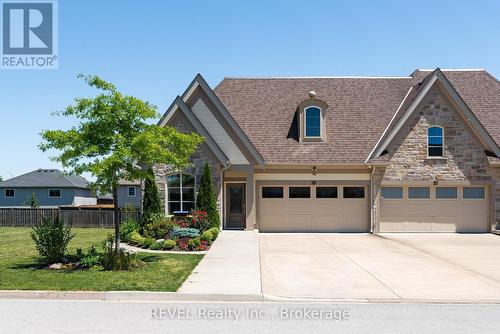 19 FRANCESCO CRESCENT  St. Catharines (Rykert/Vansickle), ON L2S 4C7