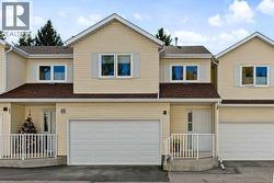 205 Edgedale Gardens NW  Calgary, AB T3A 4M6