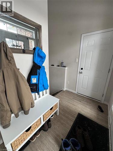 205 RACHEL Crescent Unit# B , Kitchener, Ontario N2R 0H7 2