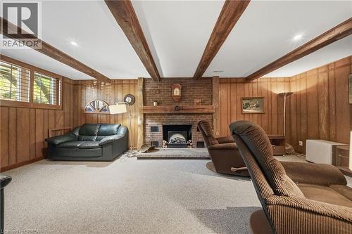 14 Falkland Road, Falkland, ON 