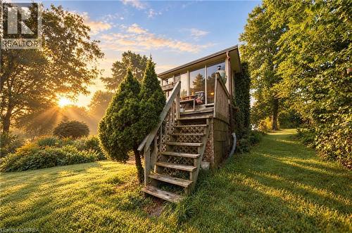 14 Falkland Road, Falkland, ON 