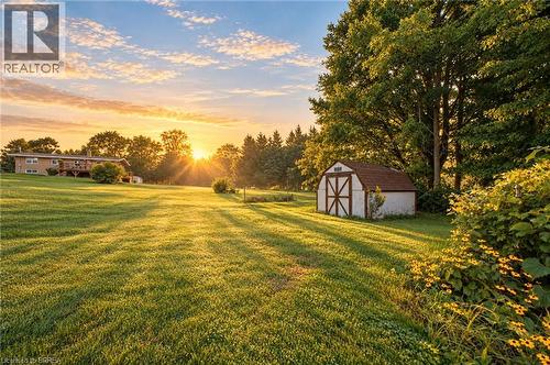 14 Falkland Road, Falkland, ON 
