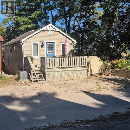 230 Shore Lane, Wasaga Beach, ON 