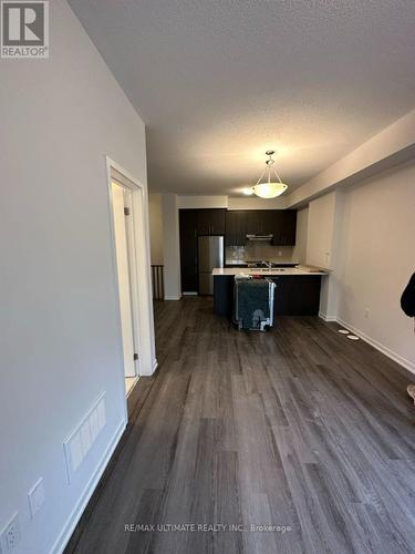 32 - 15 WILLIAM JACKSON WAY , Toronto, Ontario M8V 0J8 3