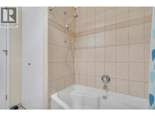 1660 Ufton Court Unit# 209, Kelowna, BC 