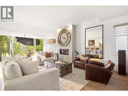 Open Concept main floor - 1675 Willow Crescent Unit# 3 Lot# 3, Kelowna, BC 