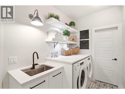 Laundry off the Primary Closet + mudroom - 1675 Willow Crescent Unit# 3 Lot# 3, Kelowna, BC 