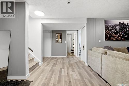 80 Eden Avenue, Regina, SK 