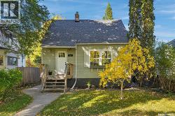 221 Elm STREET Saskatoon, SK S7J 0G8