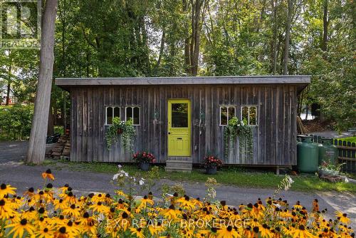 2114 Hambly Lane, Frontenac (Frontenac South), ON 