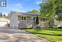 16 Sandison CRESCENT  Regina, SK S4R 6R9