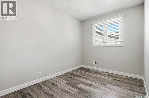 16 Sandison Crescent, Regina, SK 