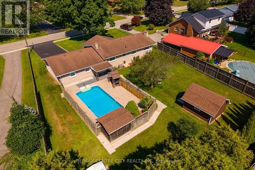 Welcome to a property designed for relaxed living - 8114 Sandytown Road, Bayham (Straffordville), ON 