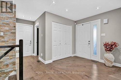 5668 Mahogany Lane, Ottawa, ON 