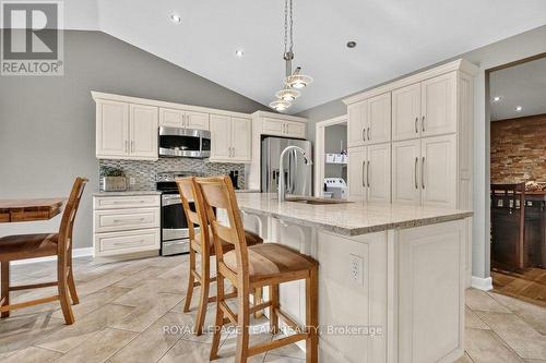 5668 Mahogany Lane, Ottawa, ON 