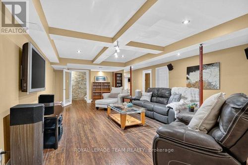 5668 Mahogany Lane, Ottawa, ON 
