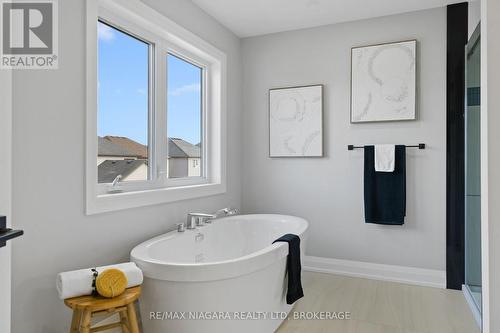 6136 Curlin Crescent, Niagara Falls (Forestview), ON 