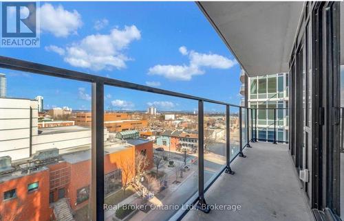 713 - 1 Jarvis Street, Hamilton (Beasley), ON 