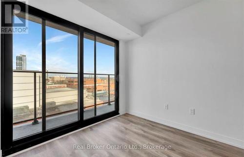713 - 1 Jarvis Street, Hamilton (Beasley), ON 