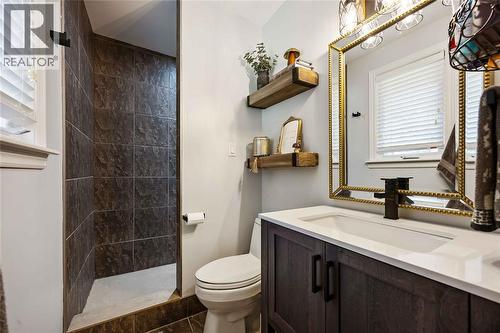 756 St Clair Parkway, St Clair, ON 