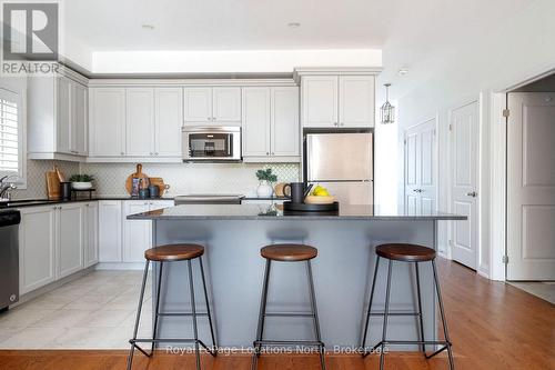 48 Kari Crescent, Collingwood, ON 