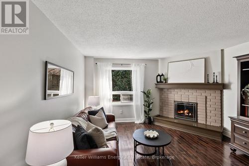 523 Palmtree Crescent, Oshawa (Eastdale), ON 