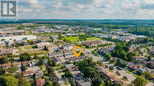 4 - 975 Strasburg Road, Kitchener, ON 