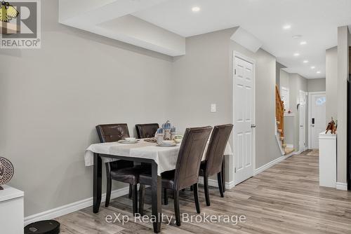 4 - 975 Strasburg Road, Kitchener, ON 