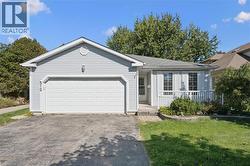 512 THORNDALE Drive  Waterloo, ON N2T 2A2