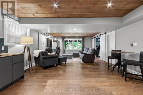 31 Dorr Court, Hamilton, ON 