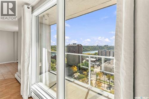 1907 320 5Th Avenue N, Saskatoon, SK 