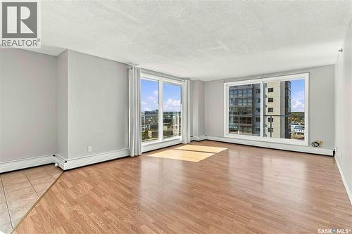 1907 320 5Th Avenue N, Saskatoon, SK 