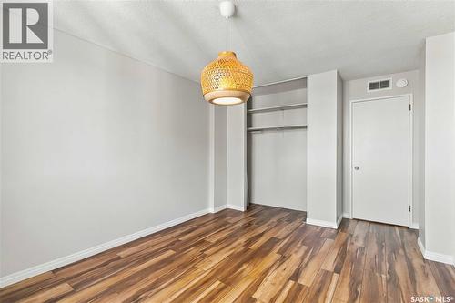 1907 320 5Th Avenue N, Saskatoon, SK 