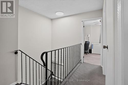 Upper landing - 36 - 40 Summit Avenue, London North (North N), ON 