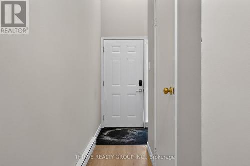Front Entry - 36 - 40 Summit Avenue, London North (North N), ON 
