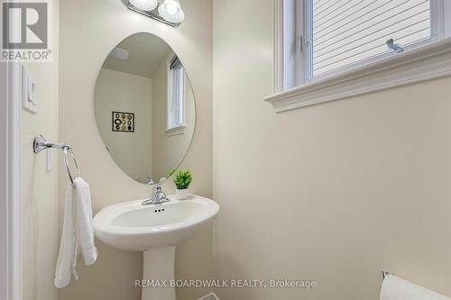 210 Broxburn Crescent, Ottawa, ON 