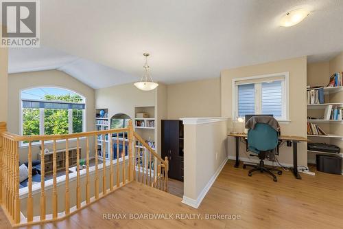210 Broxburn Crescent, Ottawa, ON 