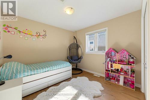 210 Broxburn Crescent, Ottawa, ON 