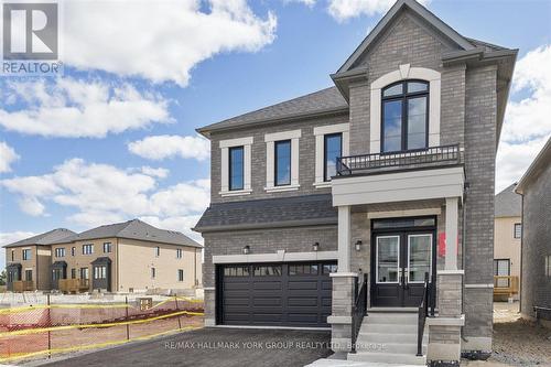 278 WALTER ENGLISH DRIVE , East Gwillimbury, Ontario L9N 0Z4 2
