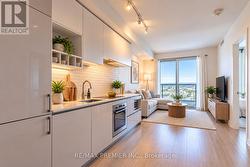 5901 - 950 PORTAGE PARKWAY Vaughan, ON L4K 0J7