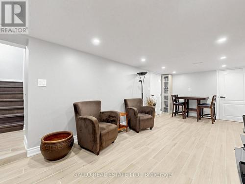 36 Elmvale Boulevard, Whitchurch-Stouffville, ON 
