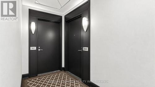 108 - 20 North Park Road, Vaughan, ON 