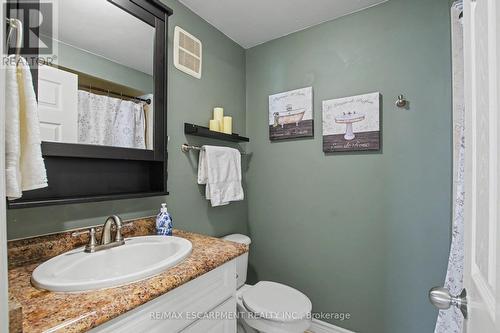 Main 4 piece bath - 4 - 661 Francis Road, Burlington, ON 