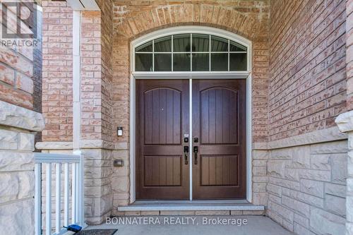 3136 ERNEST APPELBE BOULEVARD , Oakville, Ontario L6H 6M5 2