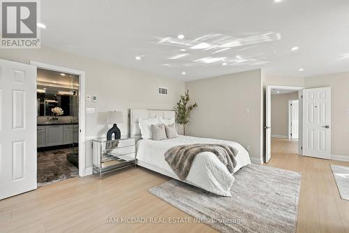 5289 Fallingbrook Drive, Mississauga, ON 